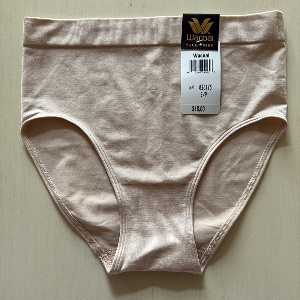 Wacoal Beige Seamless Briefs